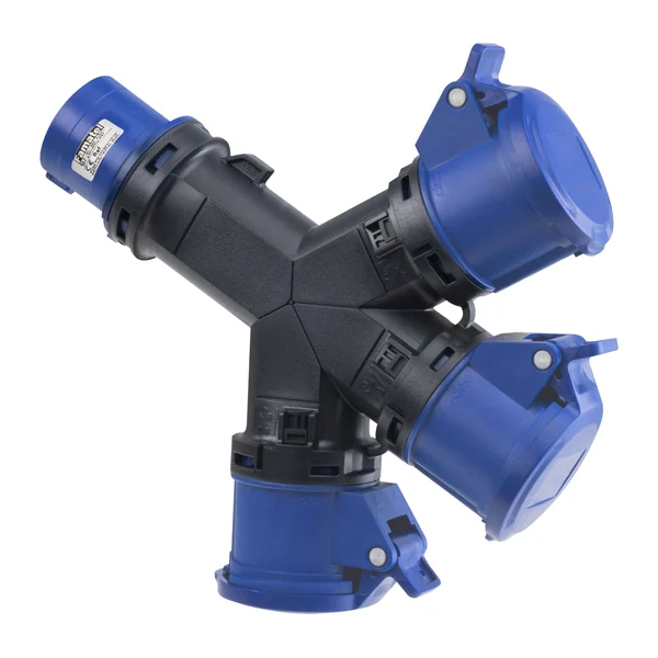 15021 — Industrial adapter 1 input and 3 outputs 3P+T 16A 230V IP54