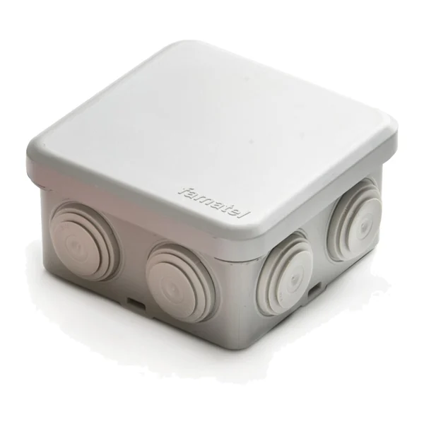 3028 — Кутия влагозащитена IP55 94/94/50 със 7 щуцера, плътен капак с винтове - падащ