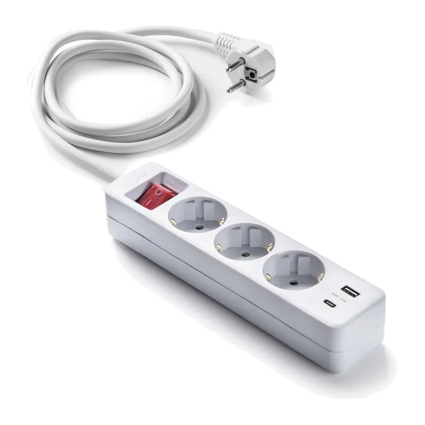 9/713 — Power strip with 3 sockets 16A 250V + 1× USB-A and 1×USB-C, with 3 m cable, with switch