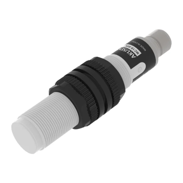 MC18-220I — Ultrasonic sensor M18, 0.2 – 2.2 m, Analog 4–20 mA, M12 connector, 4 pins